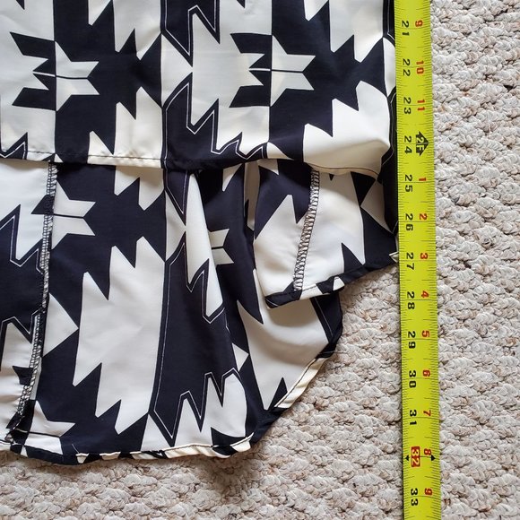 NWOT - NORDSTROM | ELODIE Black & White Tank Top - Picture 6 of 10